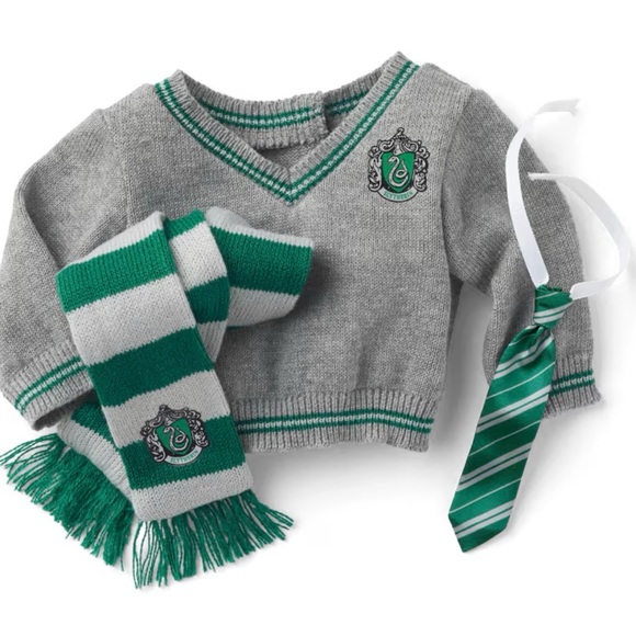 AMERICAN GIRL HARRY POTTER SLYTHERIN SET SWEATER SCARF TIE NEW IN BOX - Picture 2 of 8